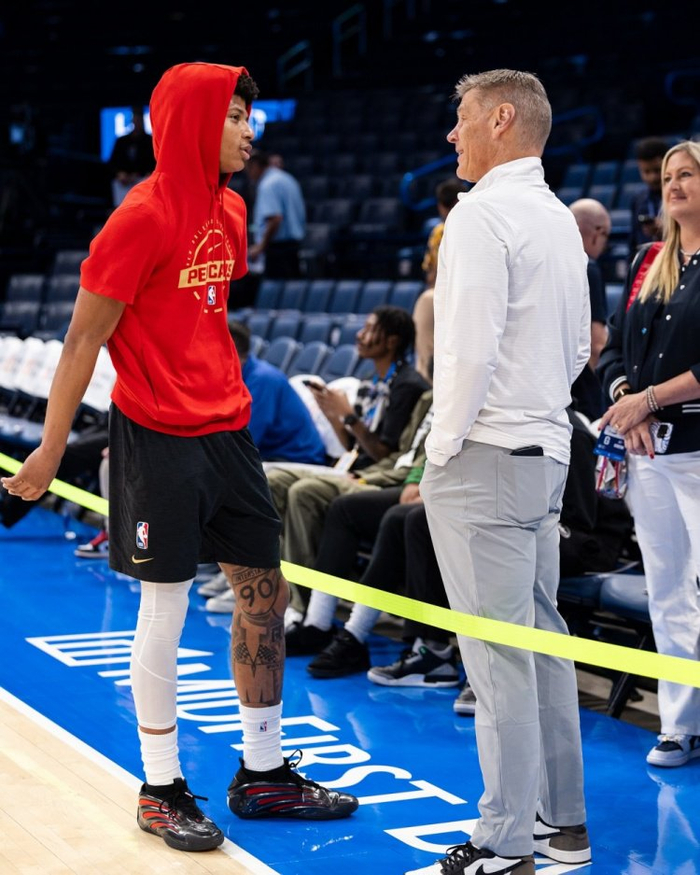 关于欧篮联赛后走向成谜;俄克拉荷马雷霆再遭质疑;更衣室稳定;团队化学反应显著的信息 关于欧篮联赛后走向成谜;俄克拉荷马雷霆再遭质疑;更衣室稳定;团队化学反应显著的信息