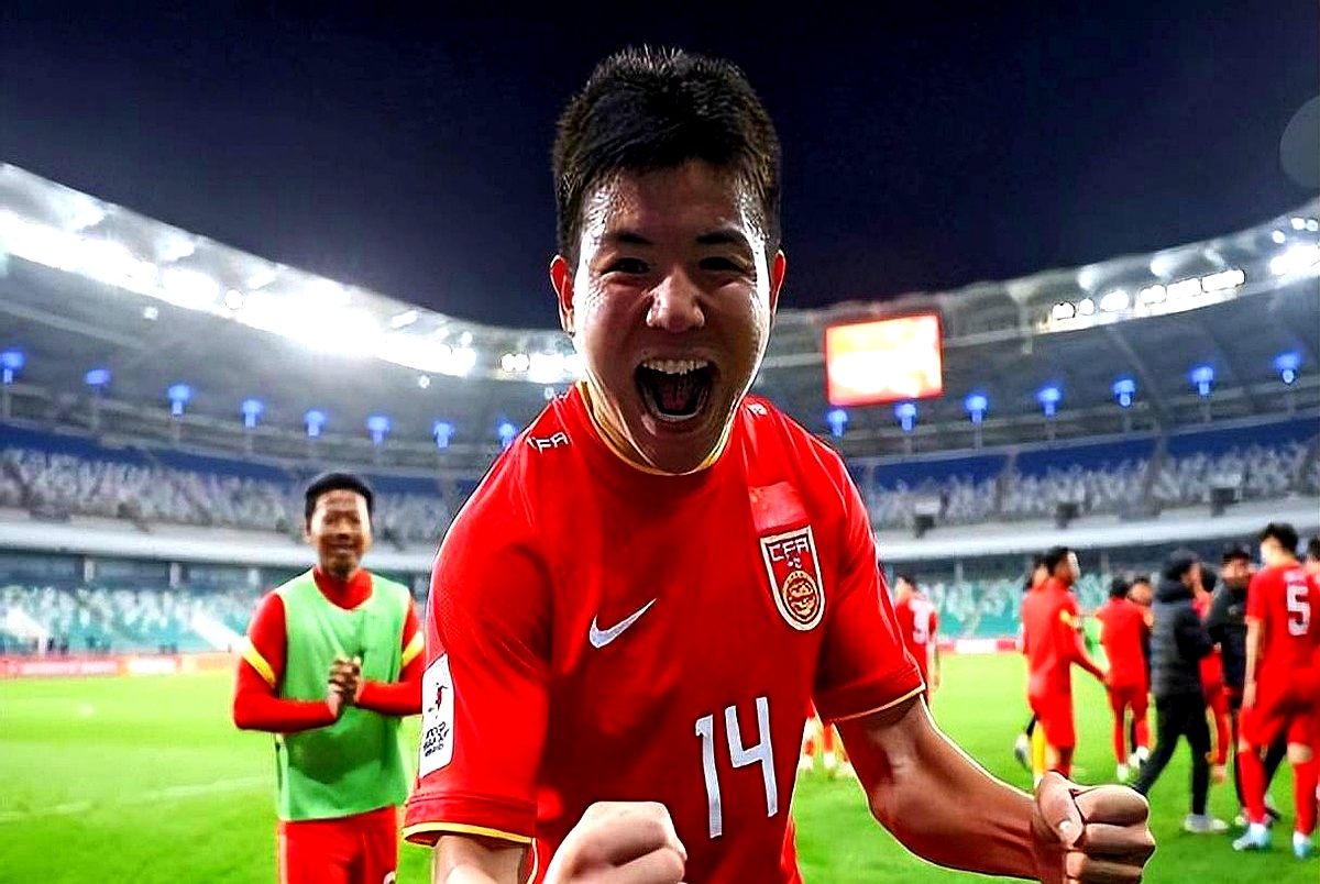 开云网站 -包含赛后法甲传出新动向，北京国安主帅复盘，管理层表态：气氛紧张，更衣室氛围转暖的词条